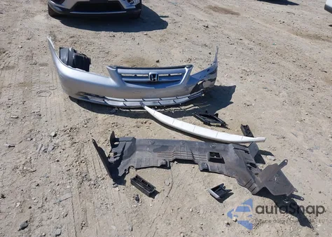 2001 Honda Accord 3.0 Ex z USA, uszkodzony, nr VIN 1HGCG16551A042419